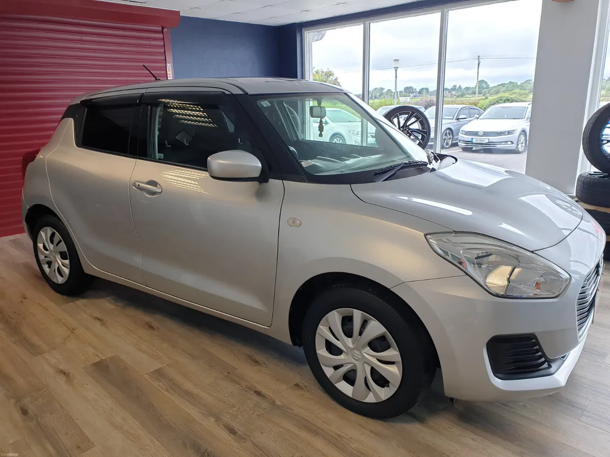 SUZUKI SWIFT 1.2 AUTO**ONLY 27000 KMS** - Image 2
