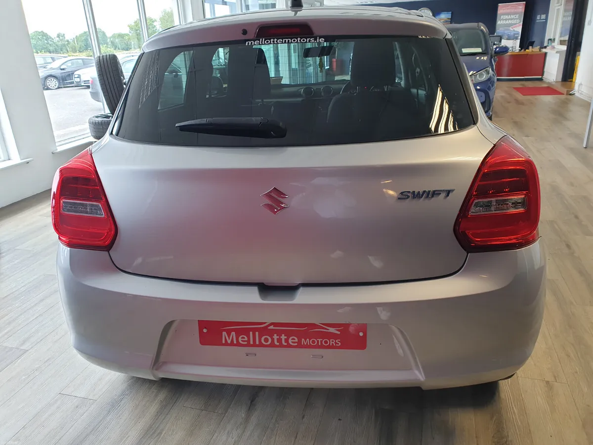 SUZUKI SWIFT 1.2 AUTO**ONLY 27000 KMS** - Image 5