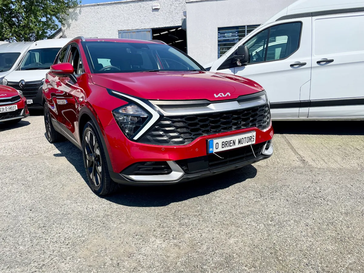 Kia Sportage K3 1.6 GDI PHEV AWD Auto,2024 - Image 1