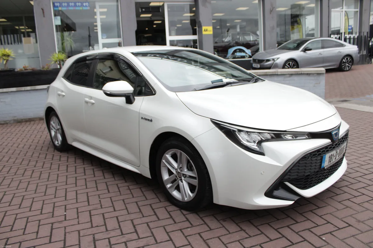 2018 TOYOTA COROLLA SPORT - Image 2