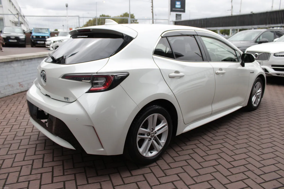 2018 TOYOTA COROLLA SPORT - Image 4
