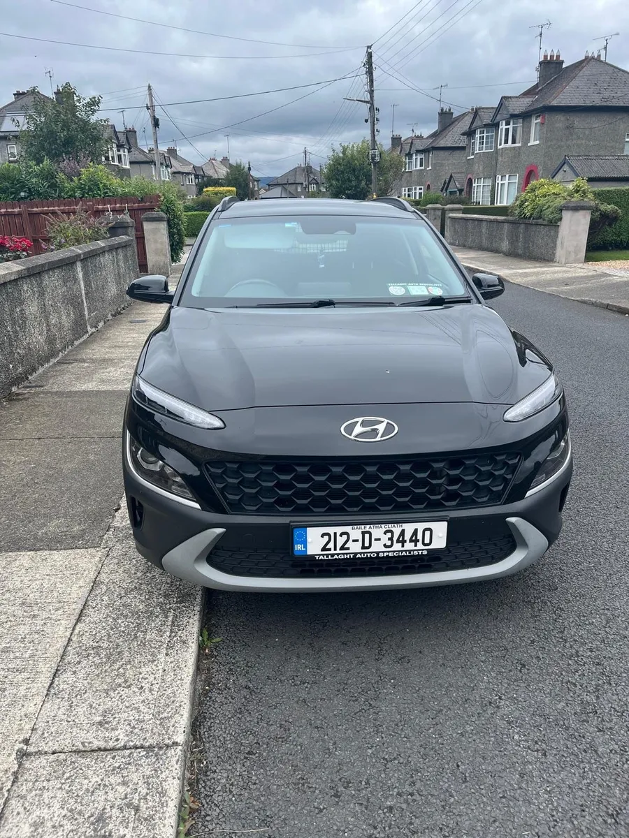 Hyundai KONA 2021 - Image 2