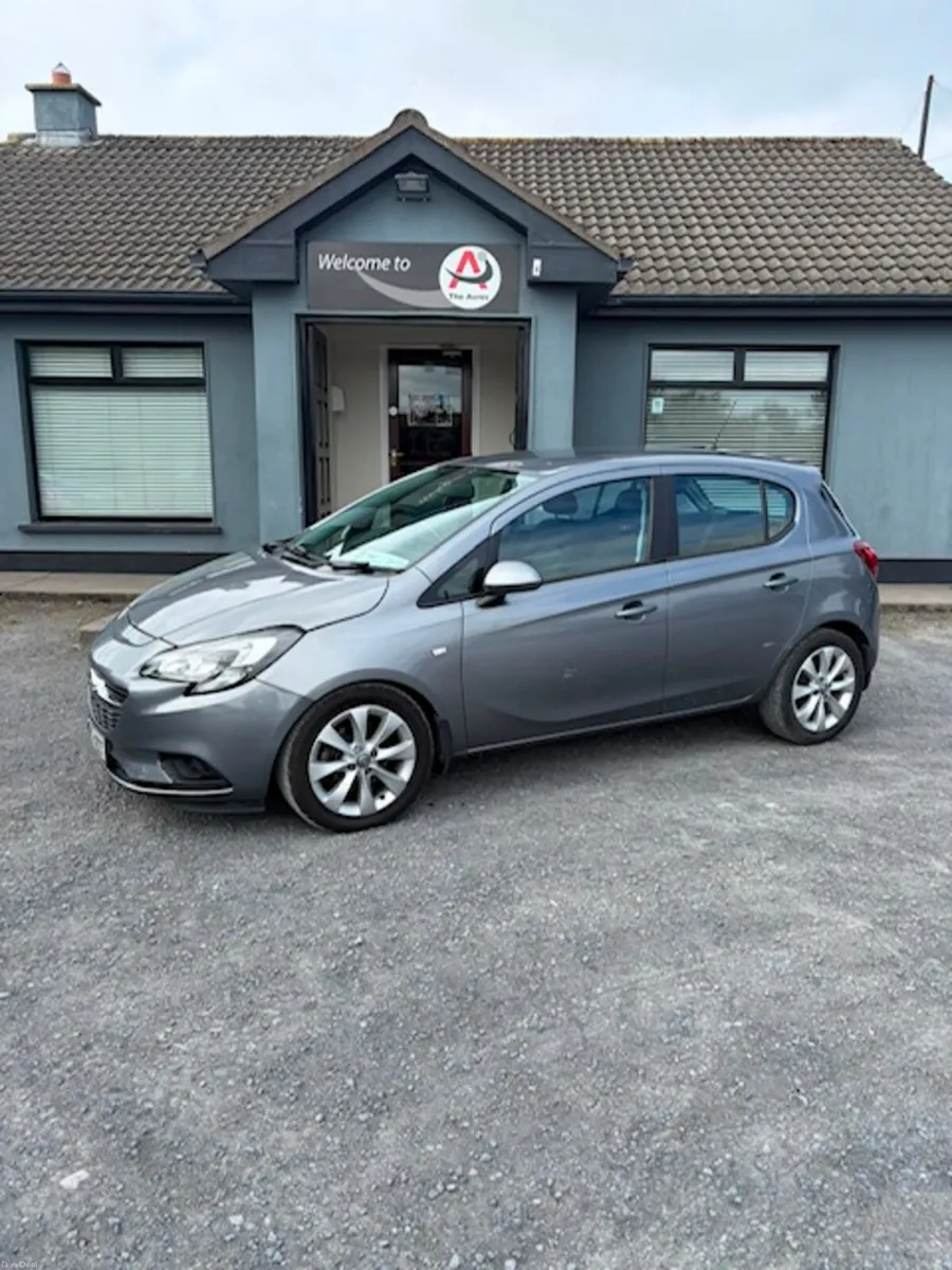 Opel Corsa 2017 - Image 1