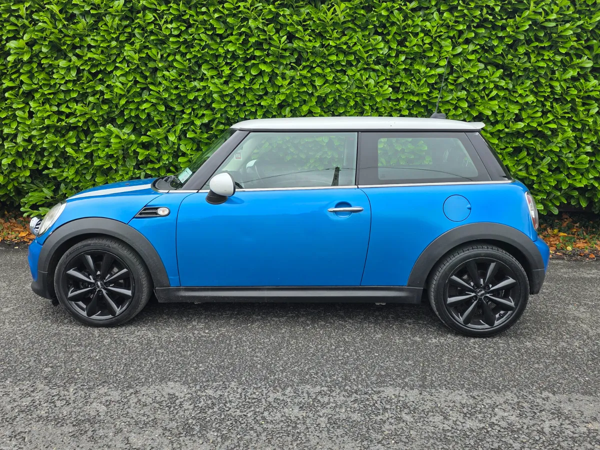 MINI COOPER D PIMLICO New Nct 08-27 Tax 04-27 - Image 3