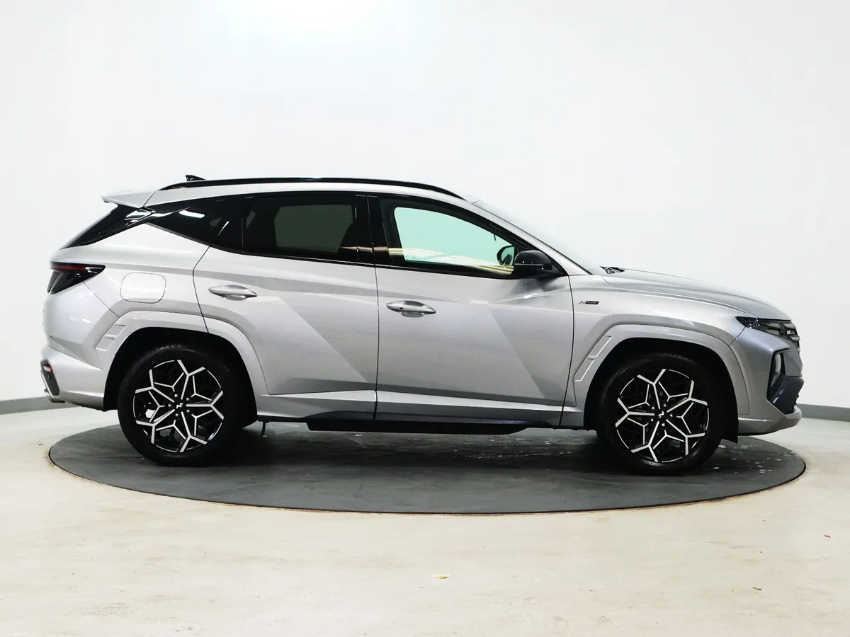 *18* 2023 Hyundai Tucson 1.6tgdi n-line 4x4 - Image 2