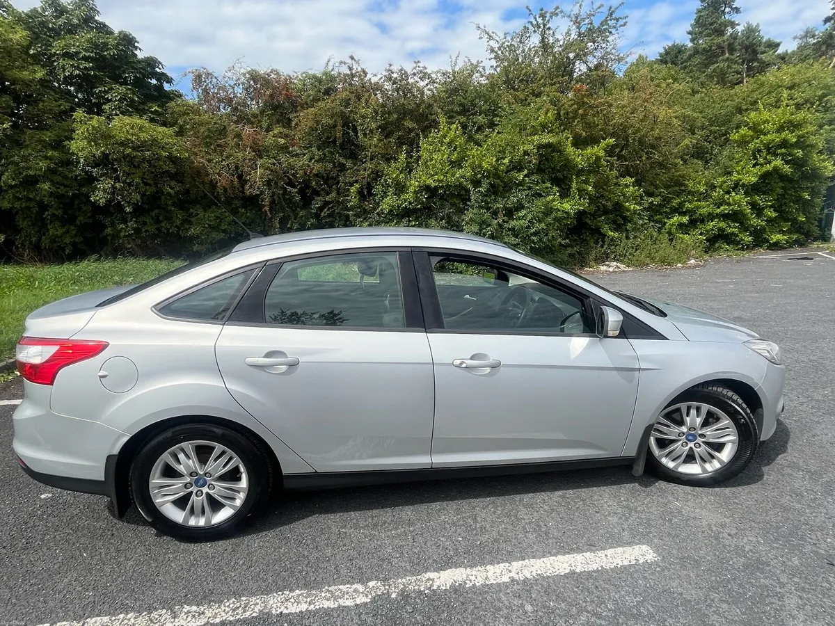 Ford Focus 1.6TDC 2013 - Image 4