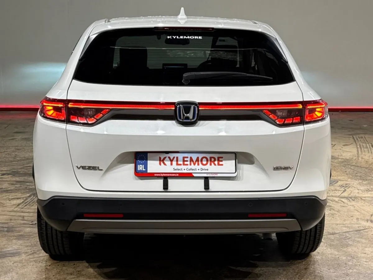 Honda Vezel 1.5 HYBRID AUTOMATIC - FACTORY ALLOYS - Image 4