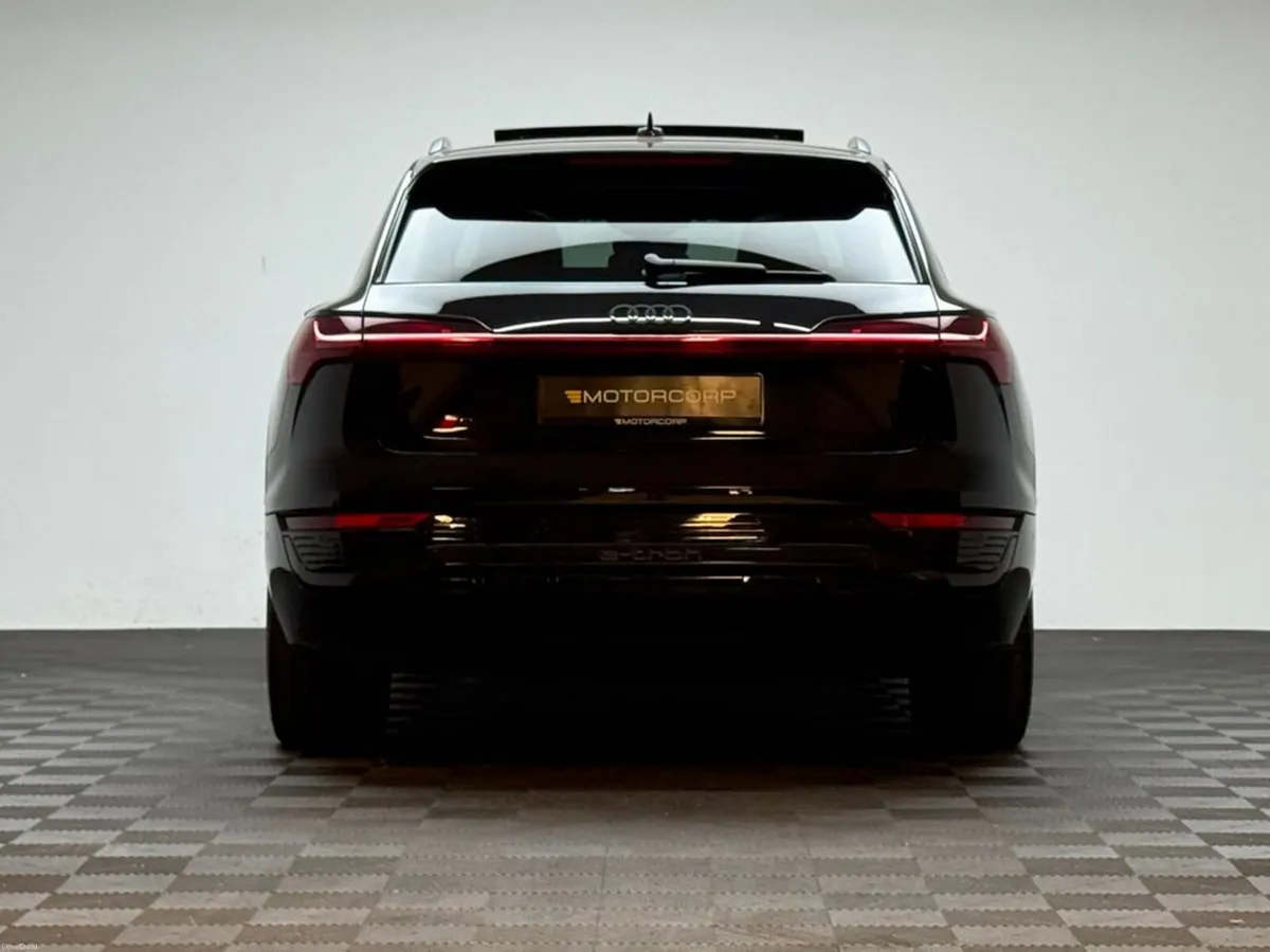 Audi Q8 e-tron BLACK EDITION 55 QUATTRO - Image 6