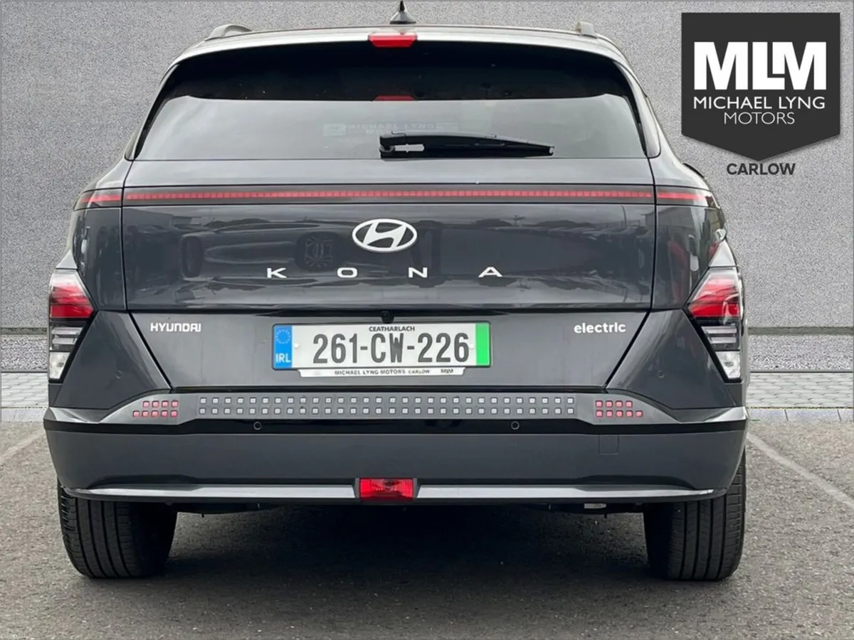 Hyundai KONA EV Platinum 65KWH - Image 6