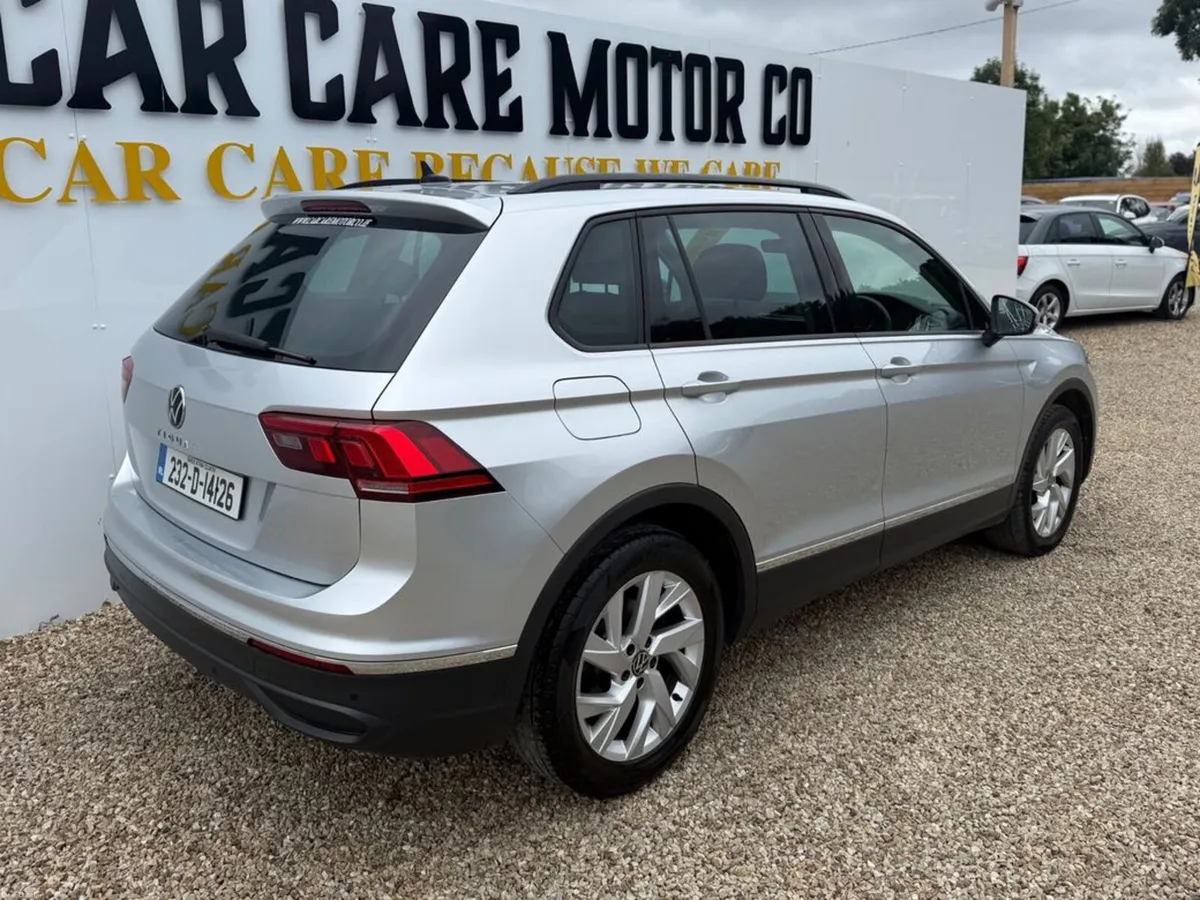 Volkswagen Tiguan Life 2.0tdi D7F 150HP 5 - Image 4