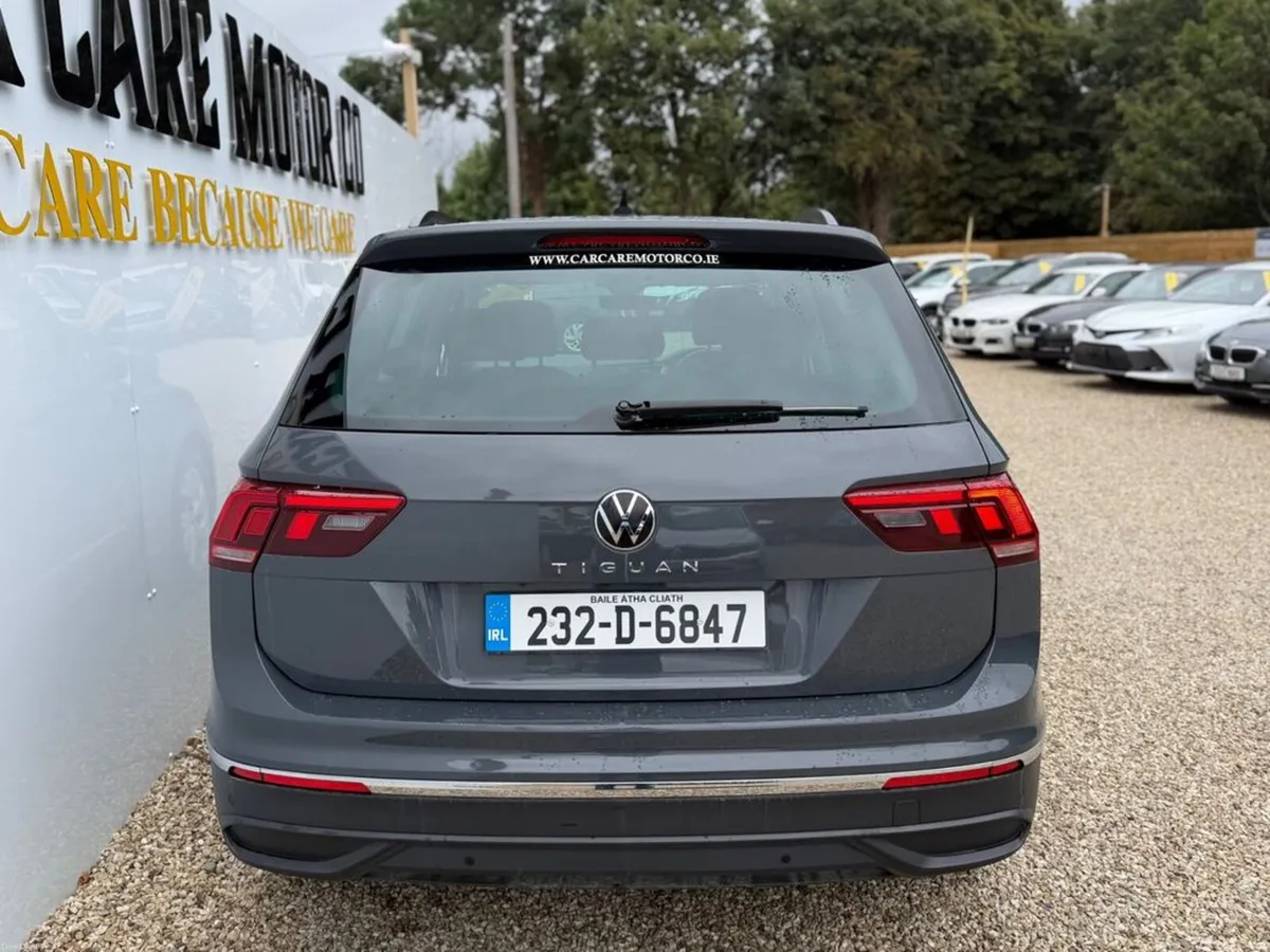 Volkswagen Tiguan Life 2.0tdi D7F 150HP 5DR Auto - Image 5