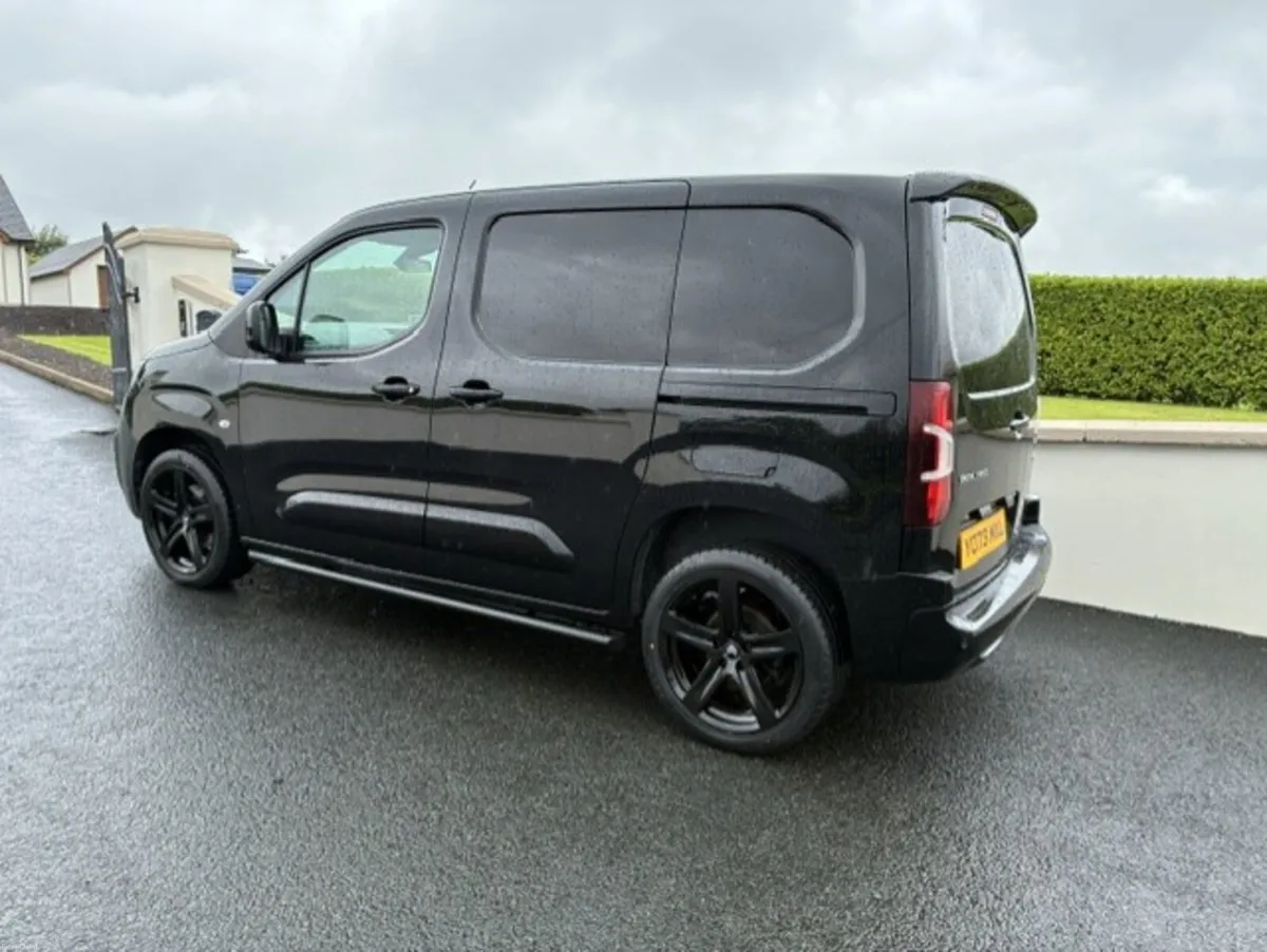 Citroen Berlingo Driver ** €215 VRT ** - Image 2
