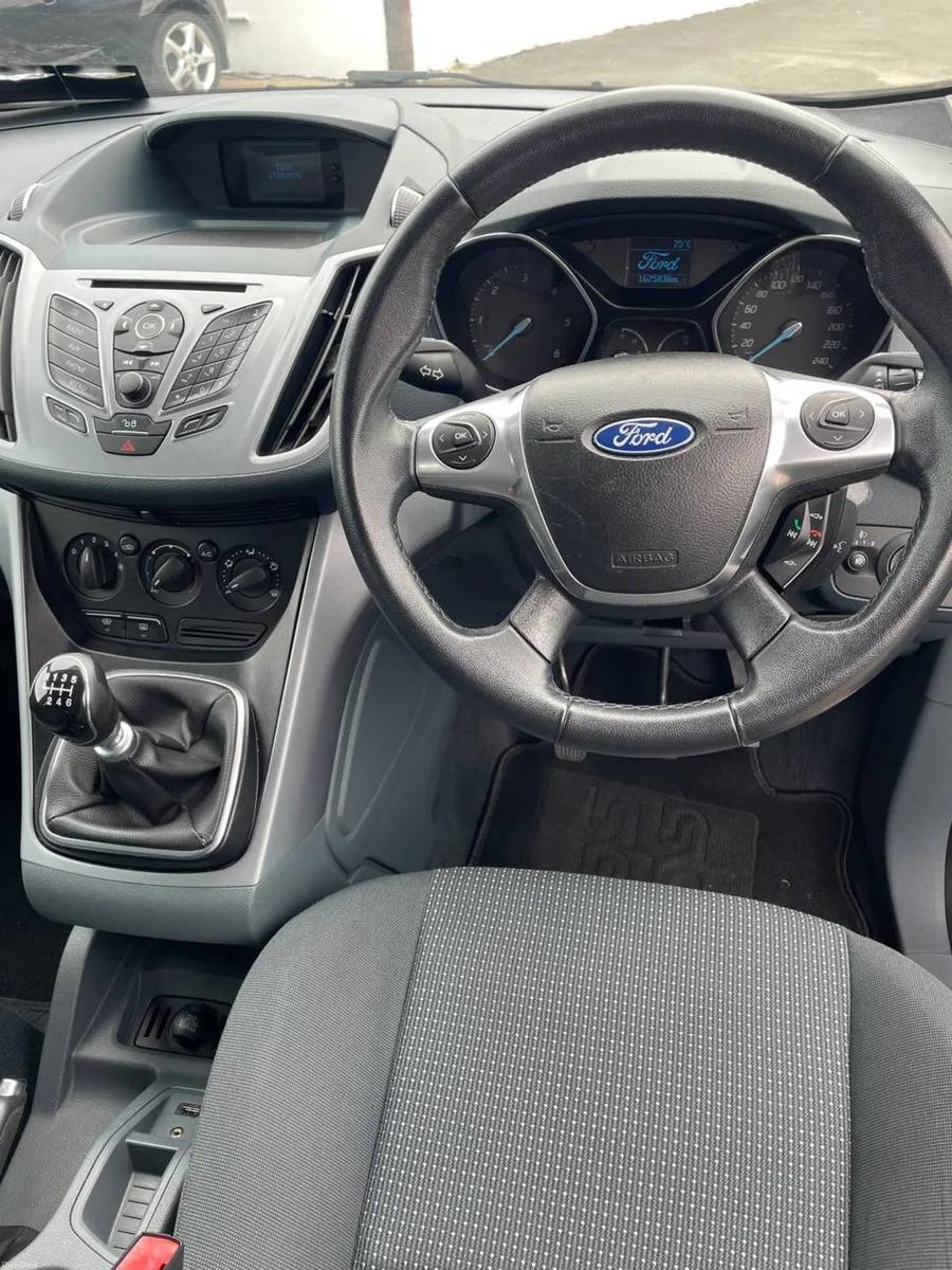 Ford C-Max 2011 ✅ NEW NCT,  LOW MILEAGE & WARRANTY - Image 5