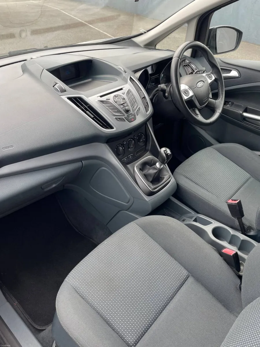 Ford C-Max 2011 ✅ NEW NCT,  LOW MILEAGE & WARRANTY - Image 6