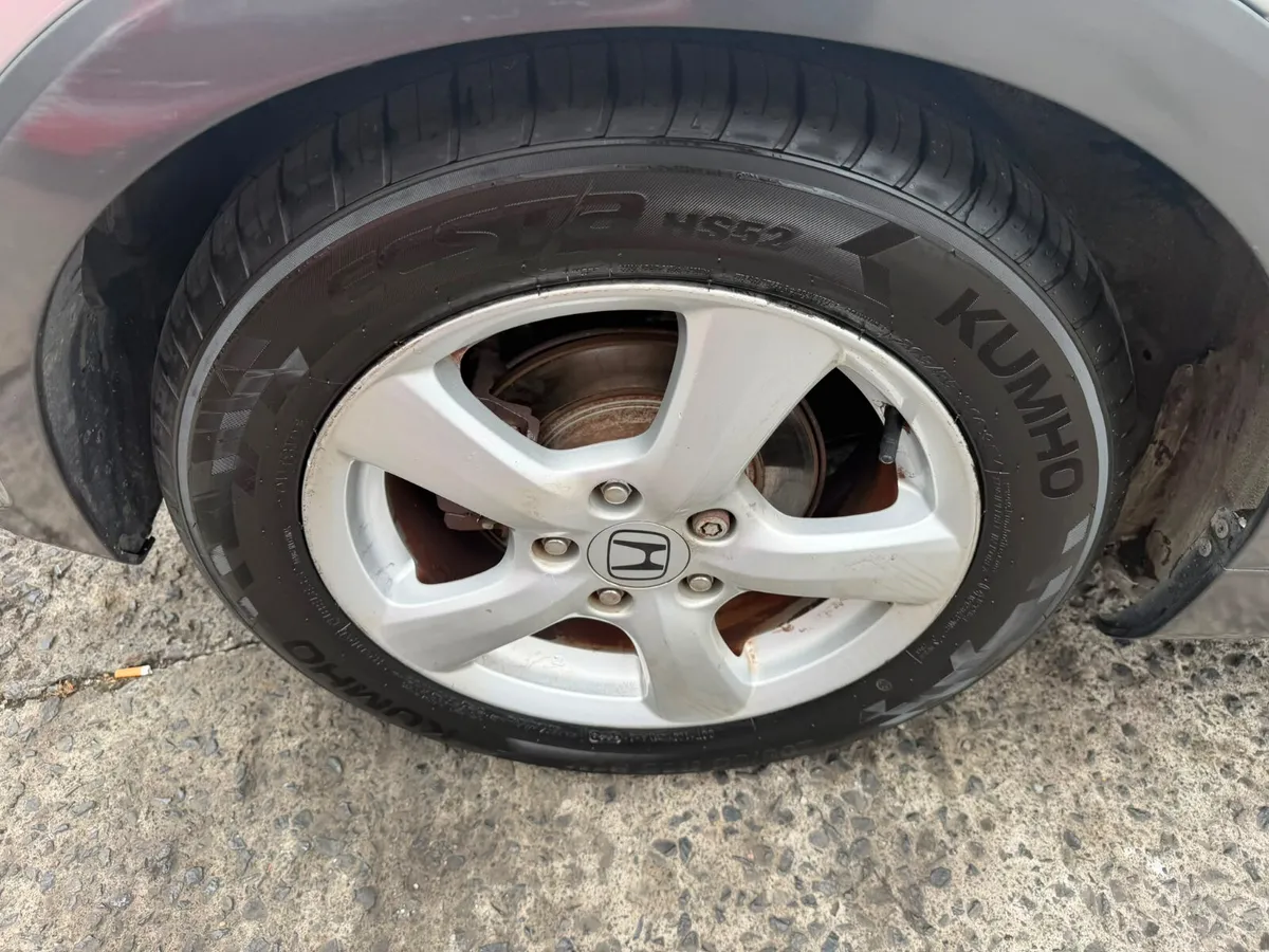 Honda Civic 2010 Automatic - Image 4