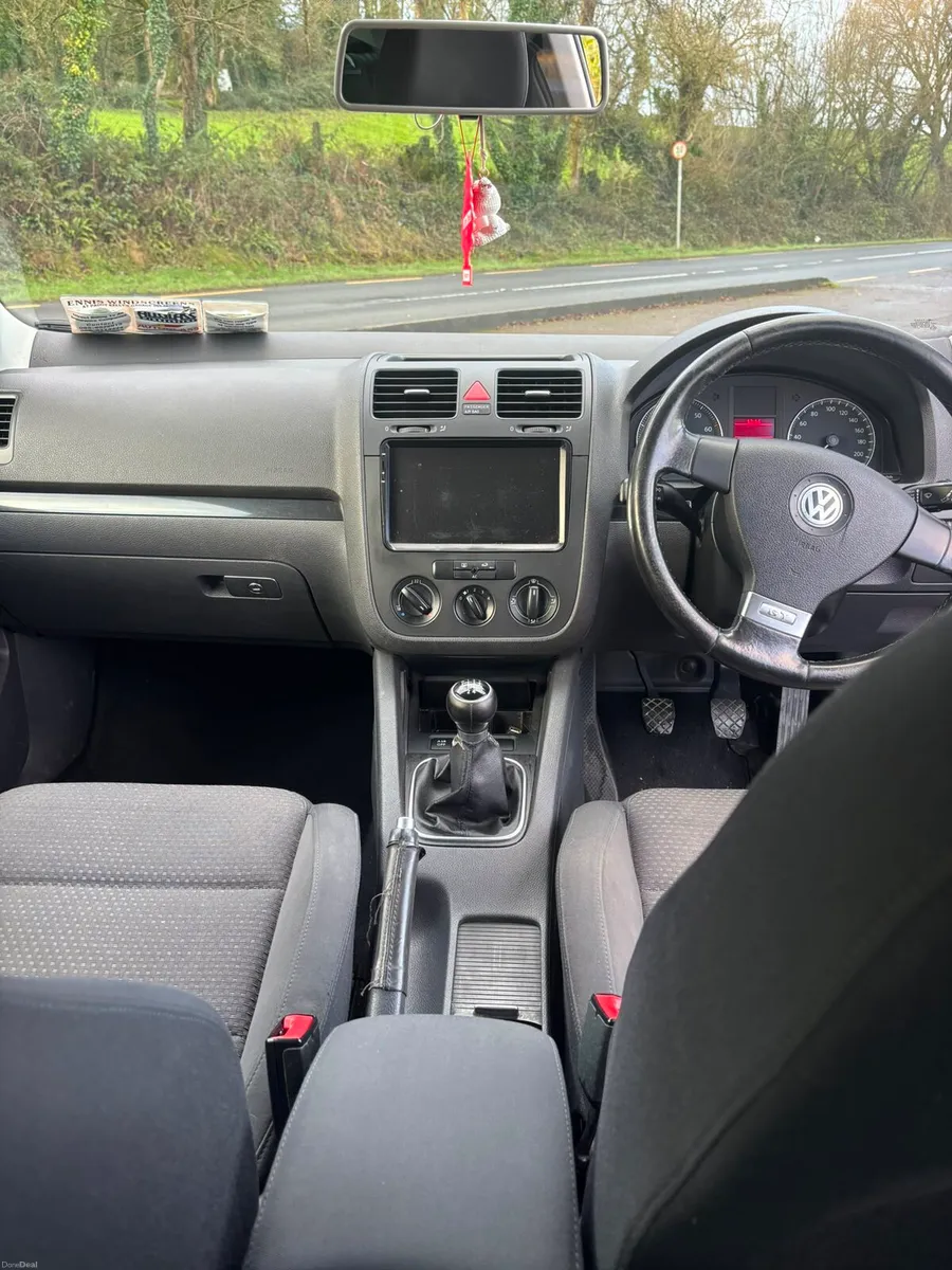 VW Golf - Image 5