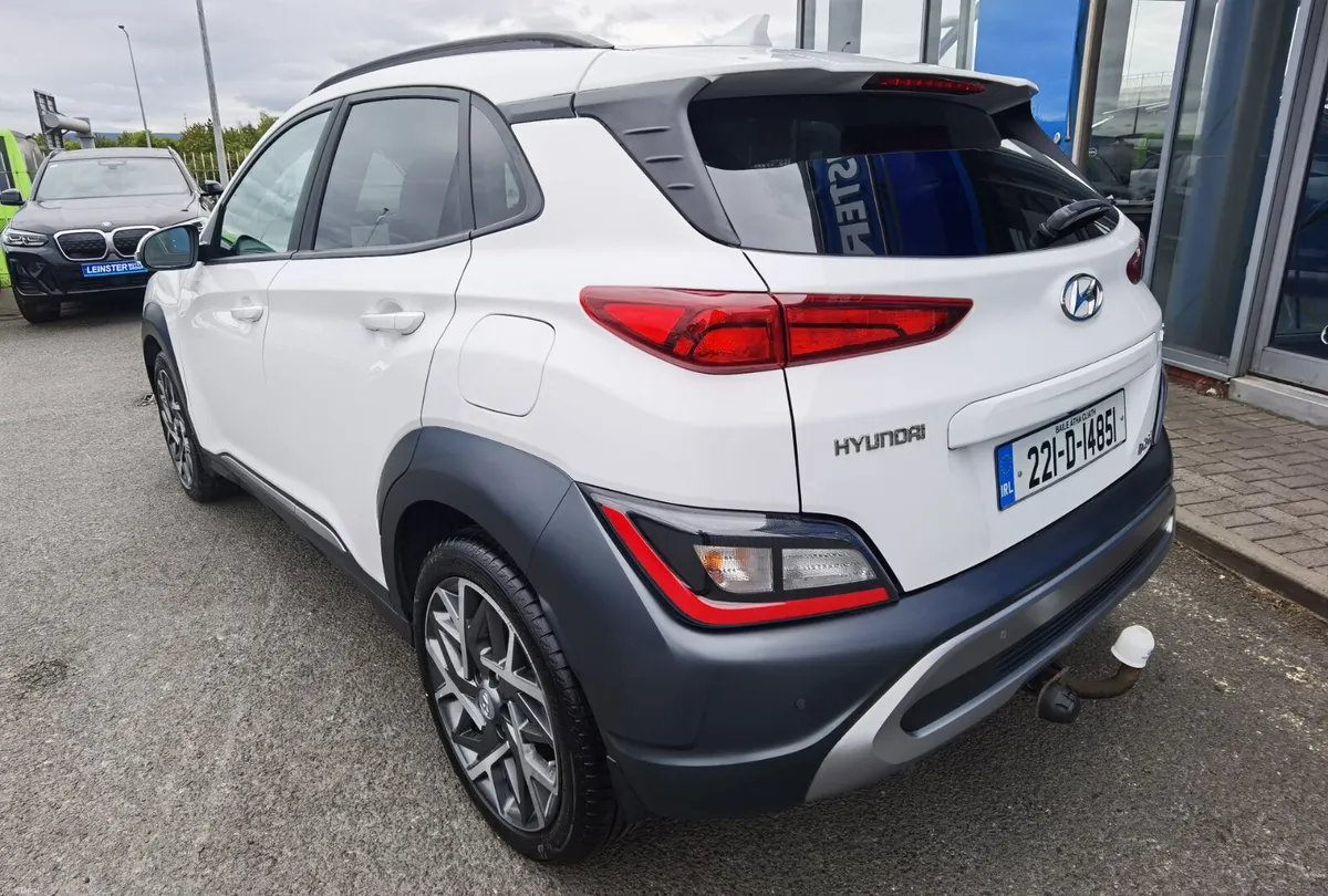 HYUNDAI KONA EXECUTIVE AUTOMATIC PETROL HYBRID - Image 6