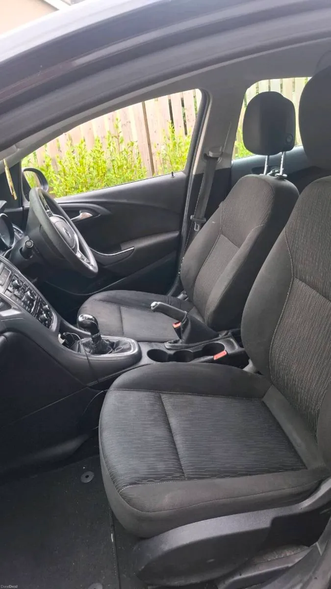 2015 Opel Astra 1.6 CDTI Diesel – NCT – €4,250 - Image 3