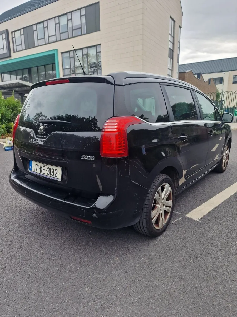 Peugeot 5008 2017 - Image 3