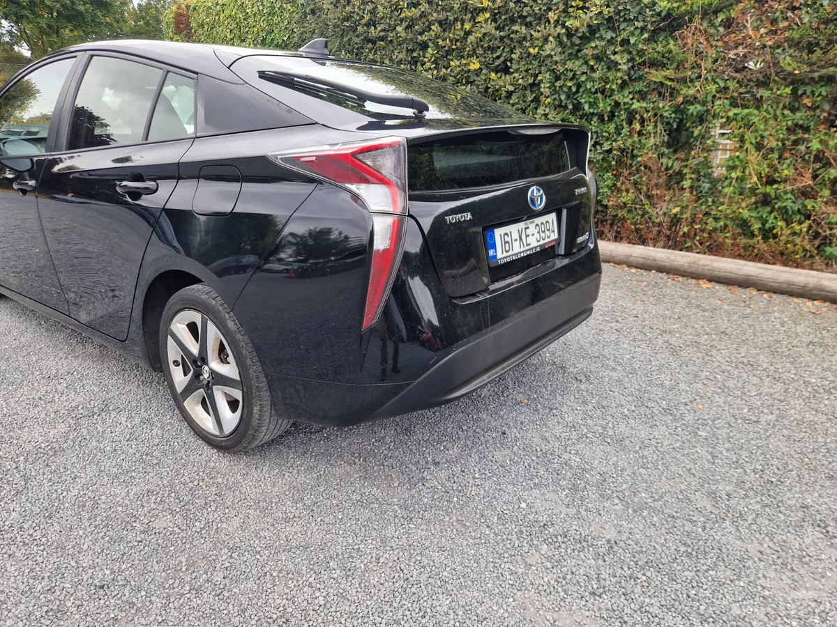 Toyota Prius 2016 - Image 3