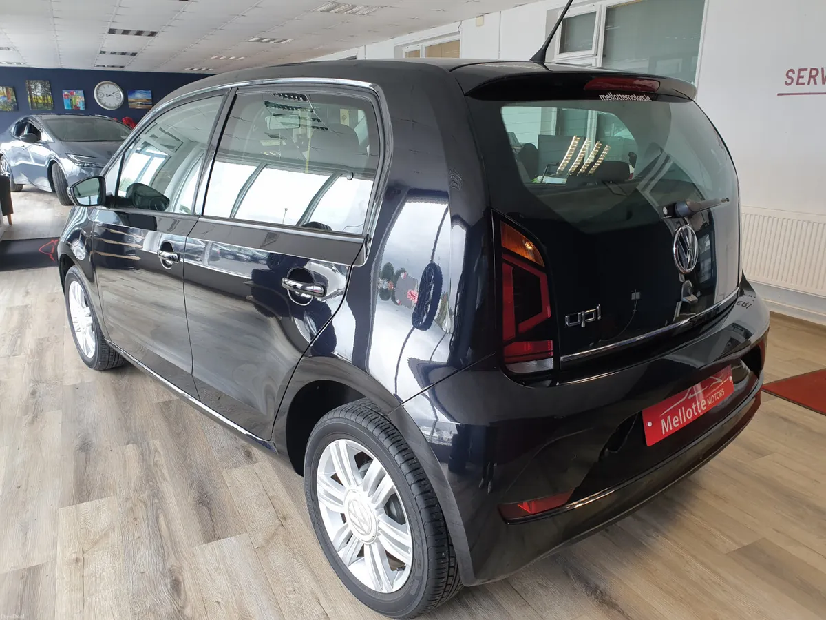 VOLKSWAGEN UP 1.0 HIGH UP AUTO - Image 5