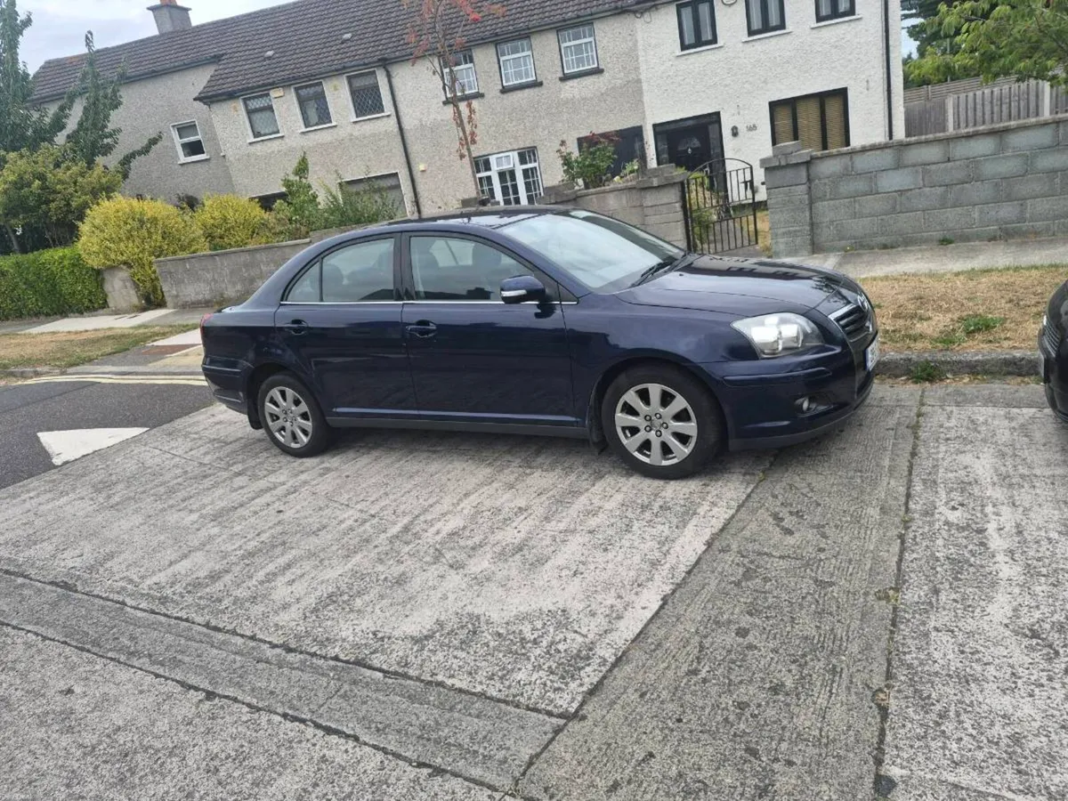 2009 toyota avensis - Image 2