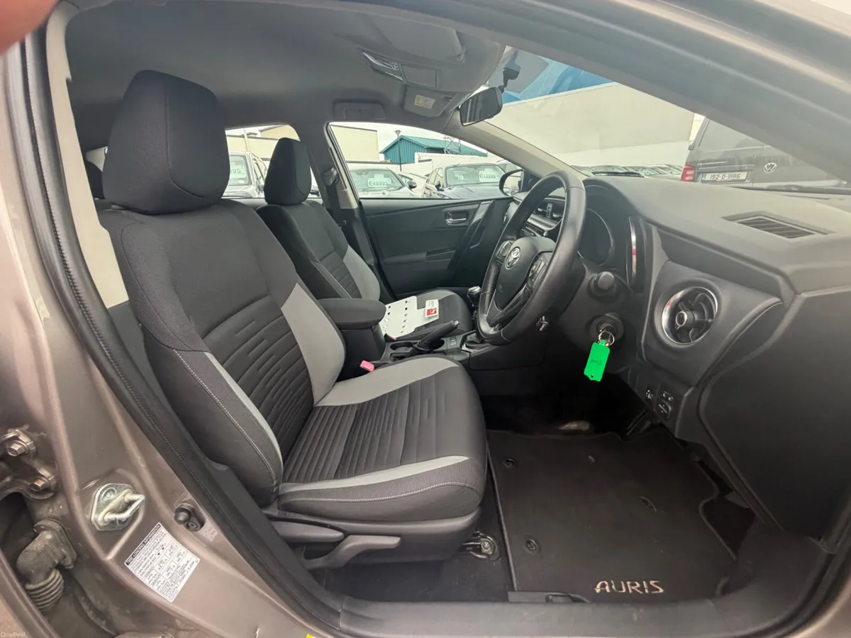 161 TOYOTA AURIS 1.4 DIESEL LUNA = REAR CAMERA = - Image 6