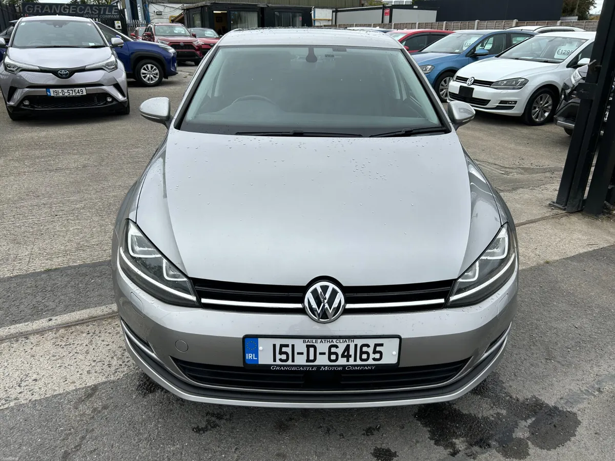 VOLKSWAGEN GOLF 2015, 1.2 5DR AUTO LOW KMS - Image 2