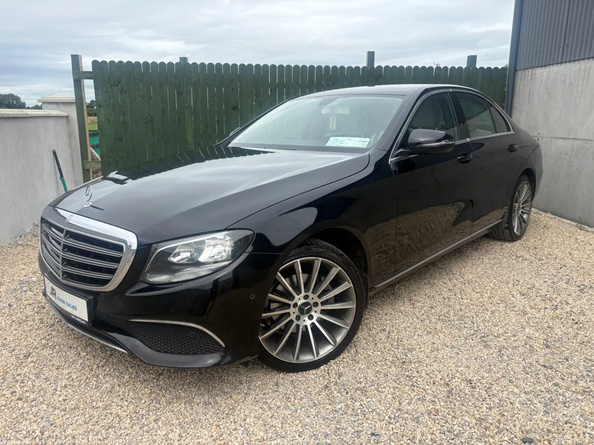 Mercedes-Benz E220d ONE OWNER - Image 1