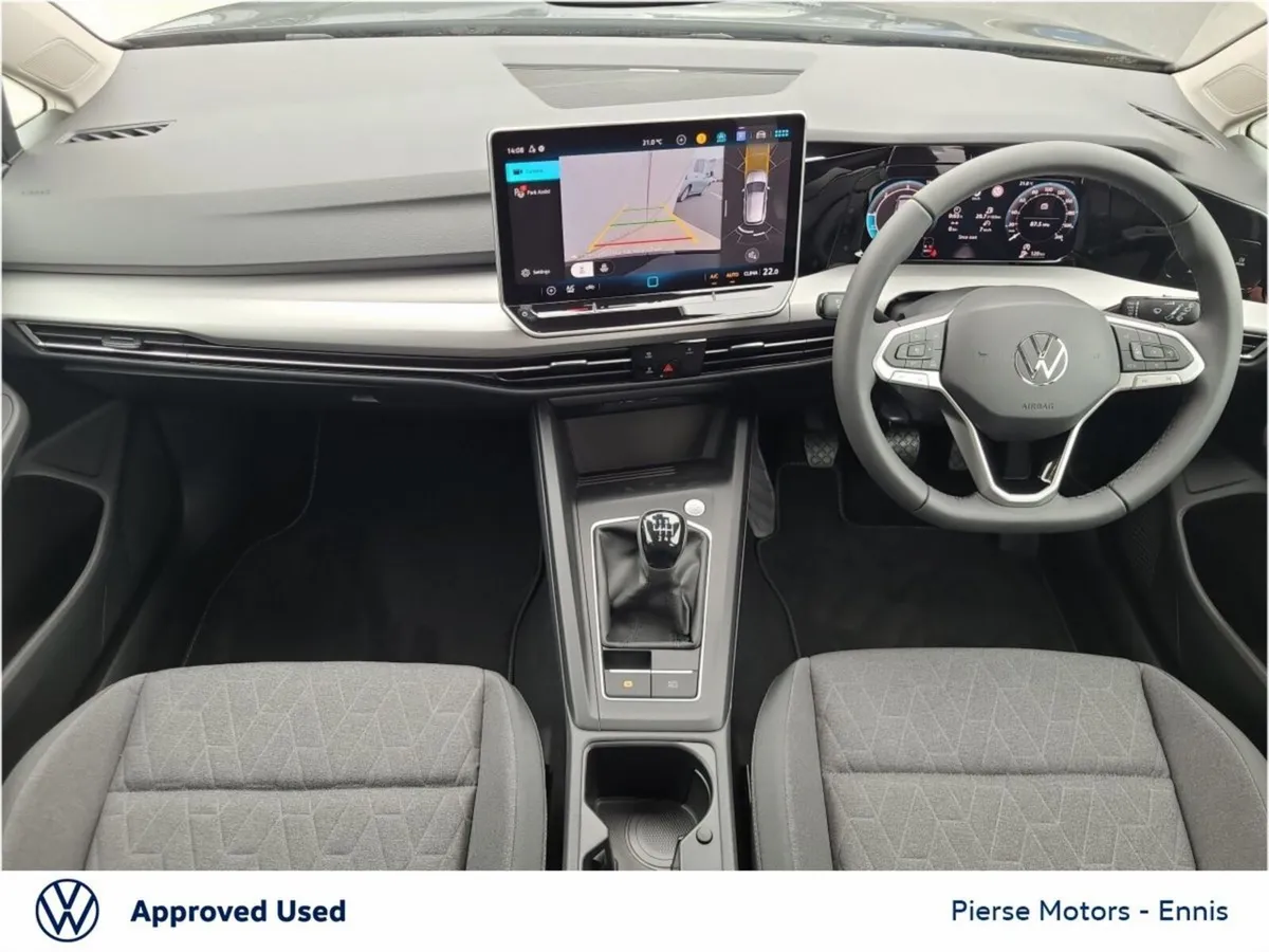 Volkswagen Golf EDITION 75 2.0 TDI 116HP - Image 4