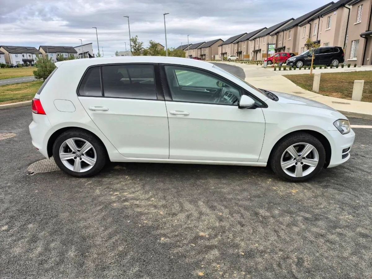 VW Golf - Image 2
