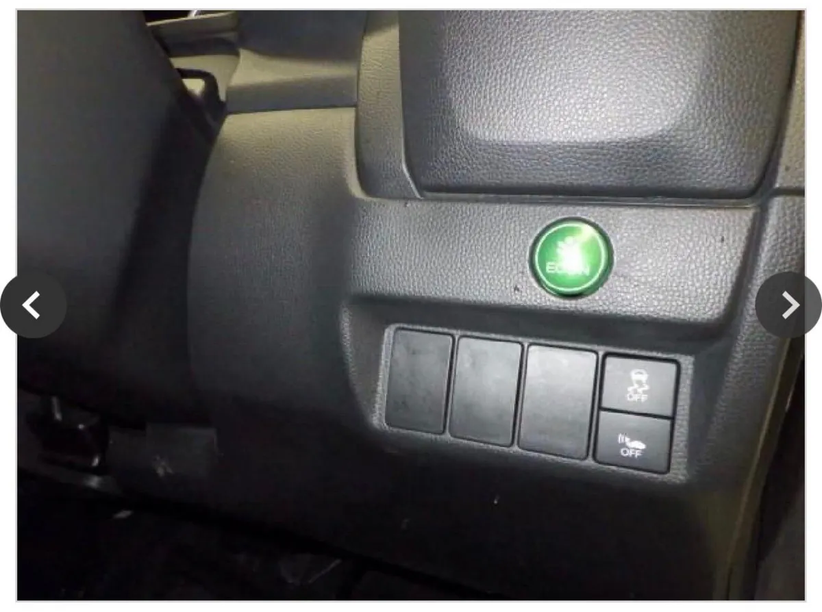Honda Fit 2013 | very low miles - Image 6