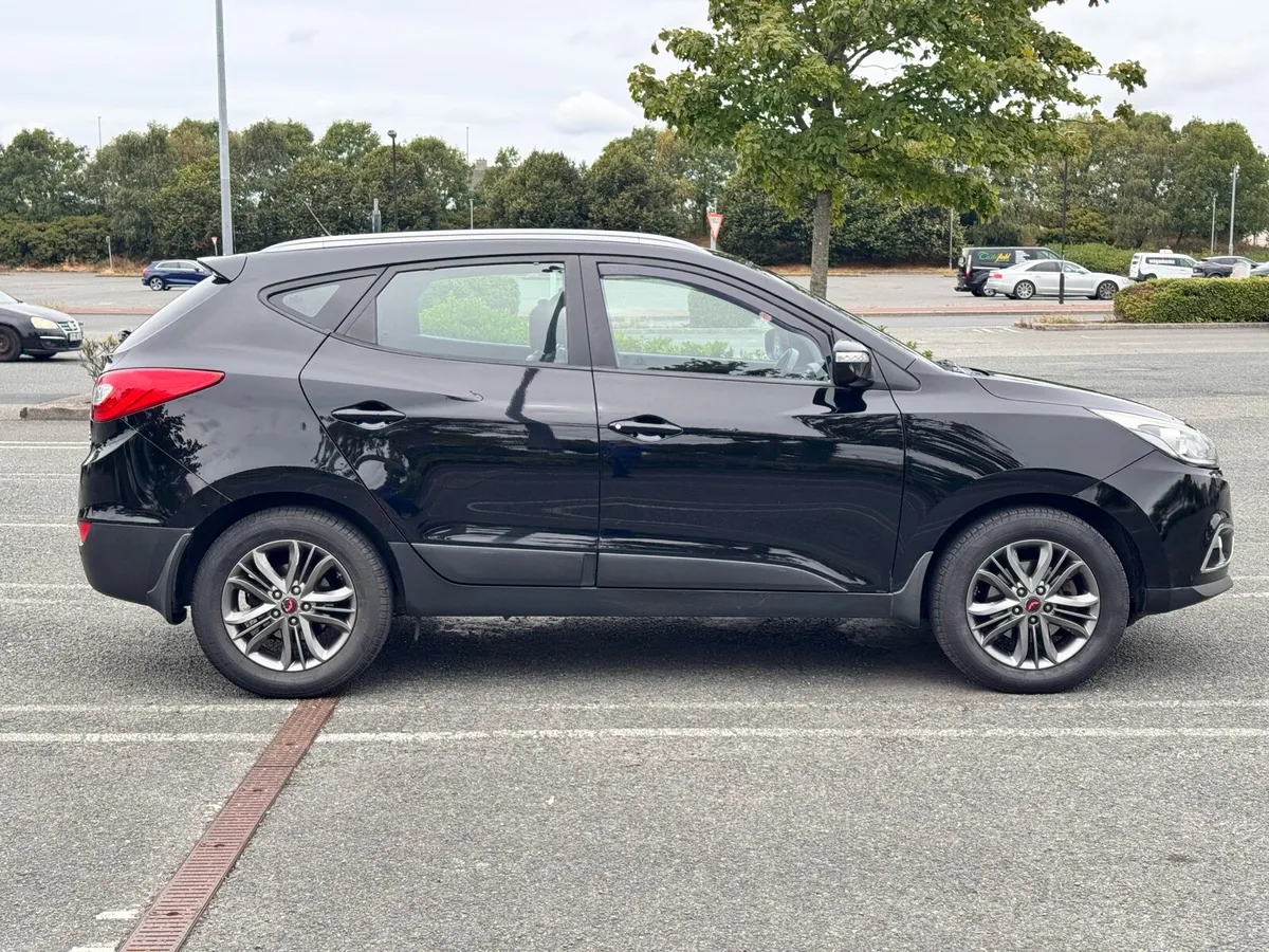 HYUNDAI ix35 2014 2.0 4WD AUTO – HIGH SPEC - Image 5
