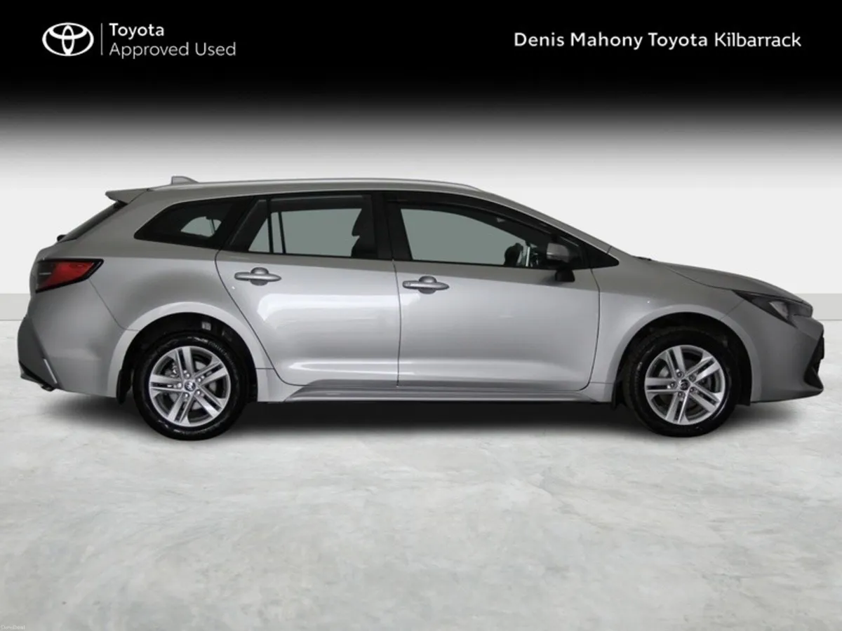 Toyota Corolla LUNA TS 4DR AUTO - Image 3