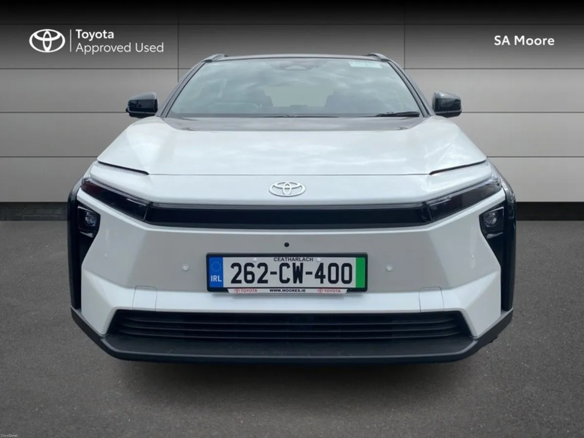 Toyota bZ4X PREMIER BITONE - Image 5