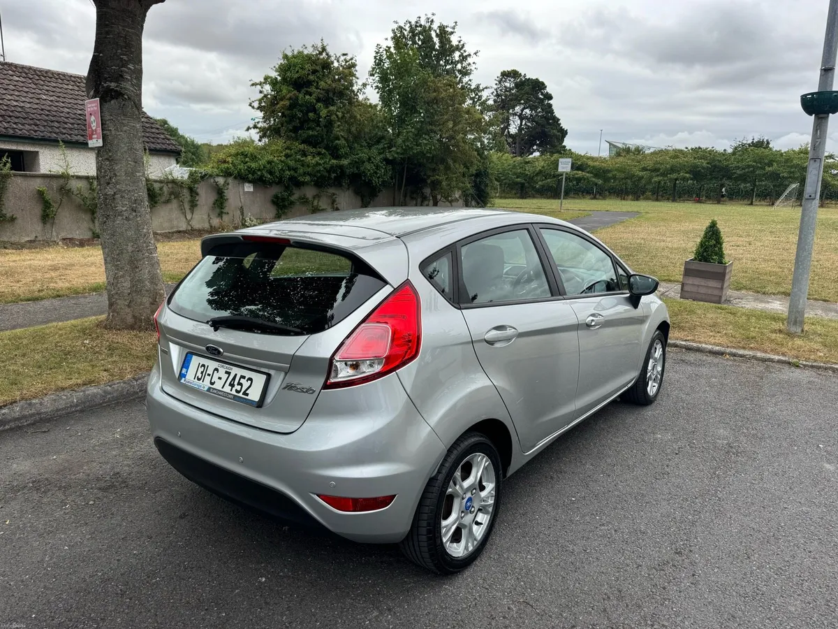 2013 Ford Fiesta - Image 3