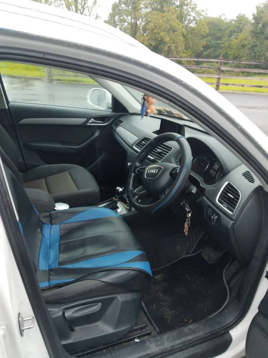 Audi Q3 2015 - Image 1