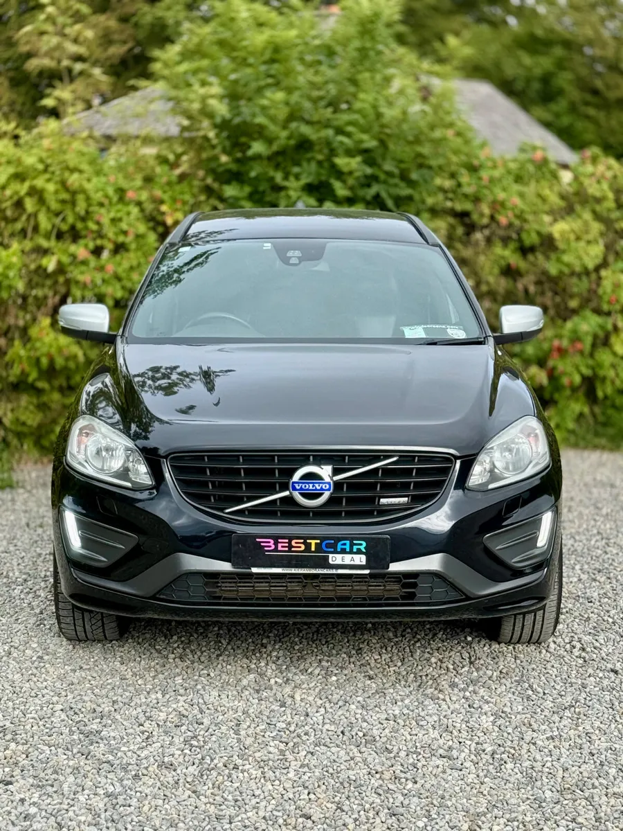 2017 Volvo XC60 D4 R-Design SE 190HP Automatic - Image 5