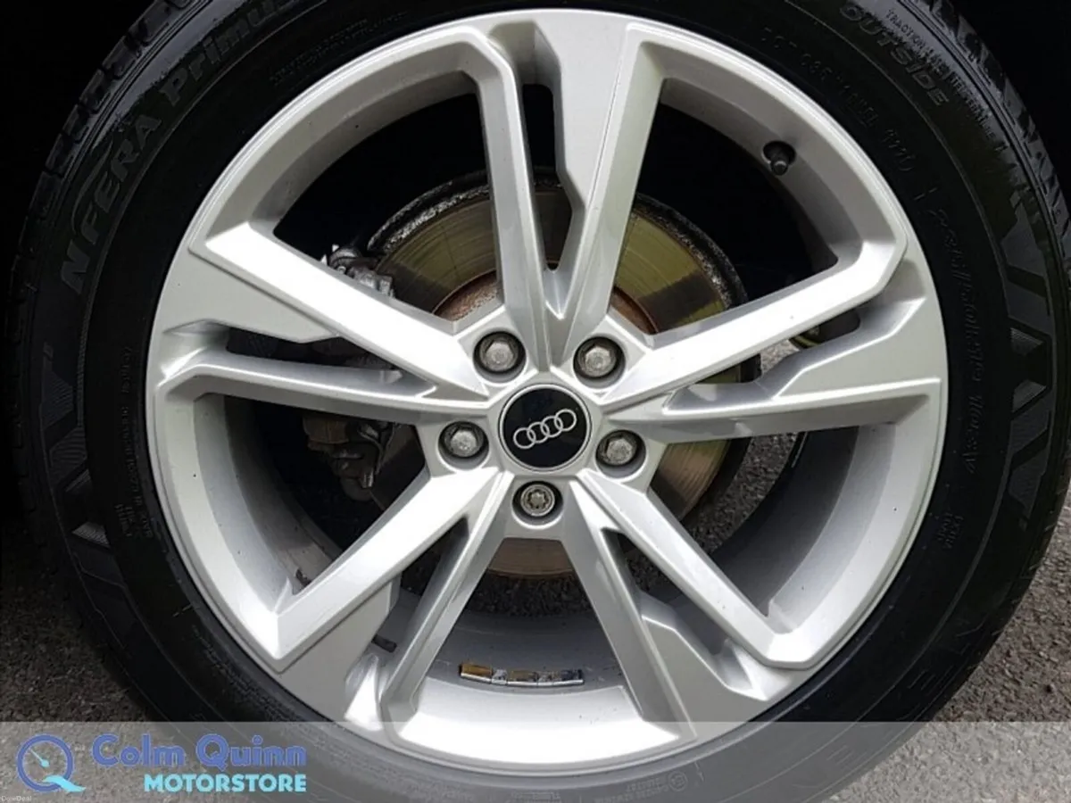 Audi Q3 Sportback S-LINE with Black Package - 2.0 - Image 5