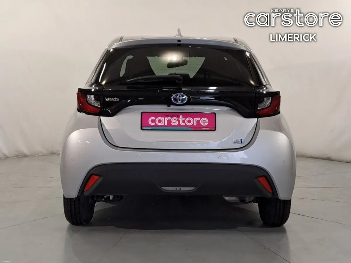 Toyota Yaris 1.5 - Image 4