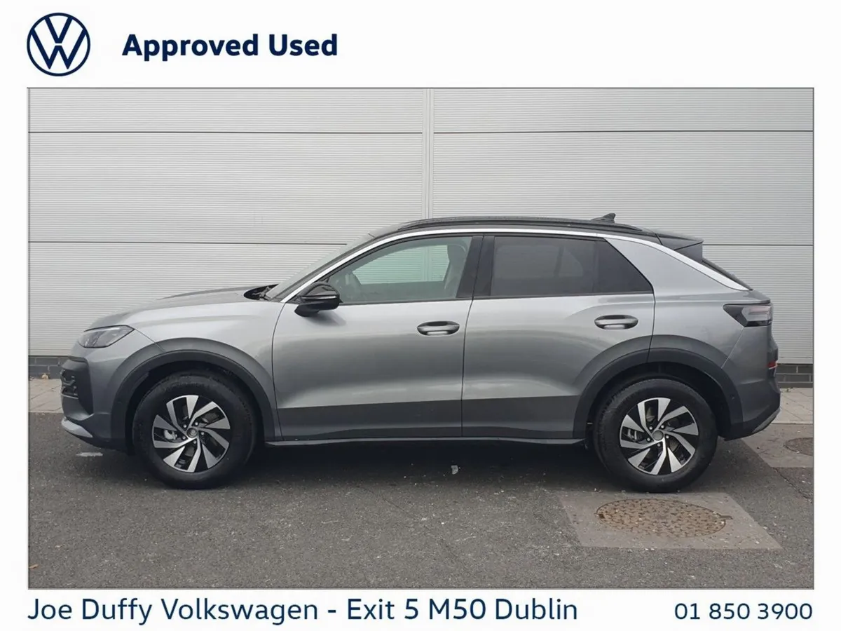 Volkswagen T-Roc LIFE 1.5TSI 116HP MHEV - Image 5