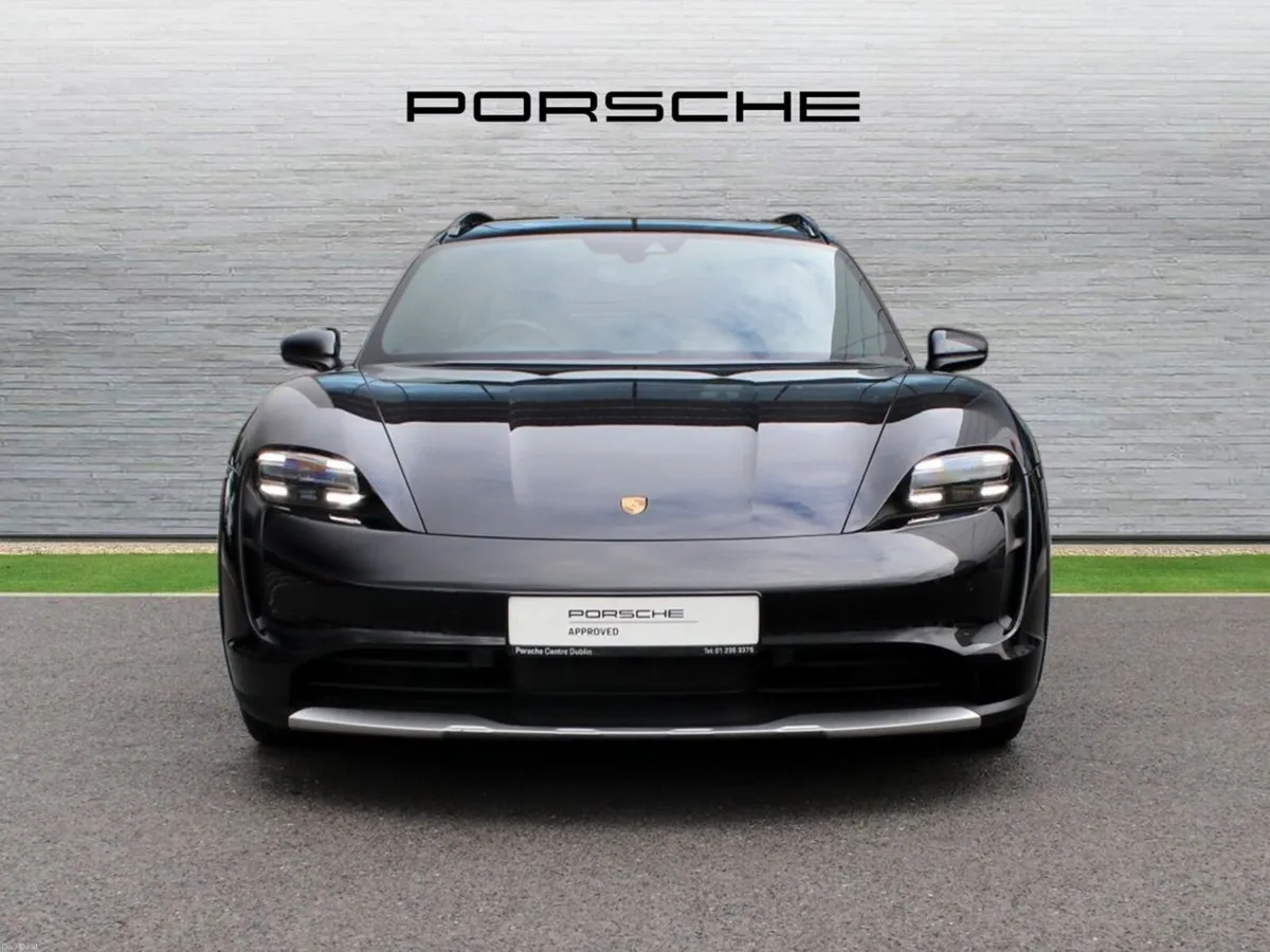 Porsche Taycan 4 Cross Turismo - Image 6