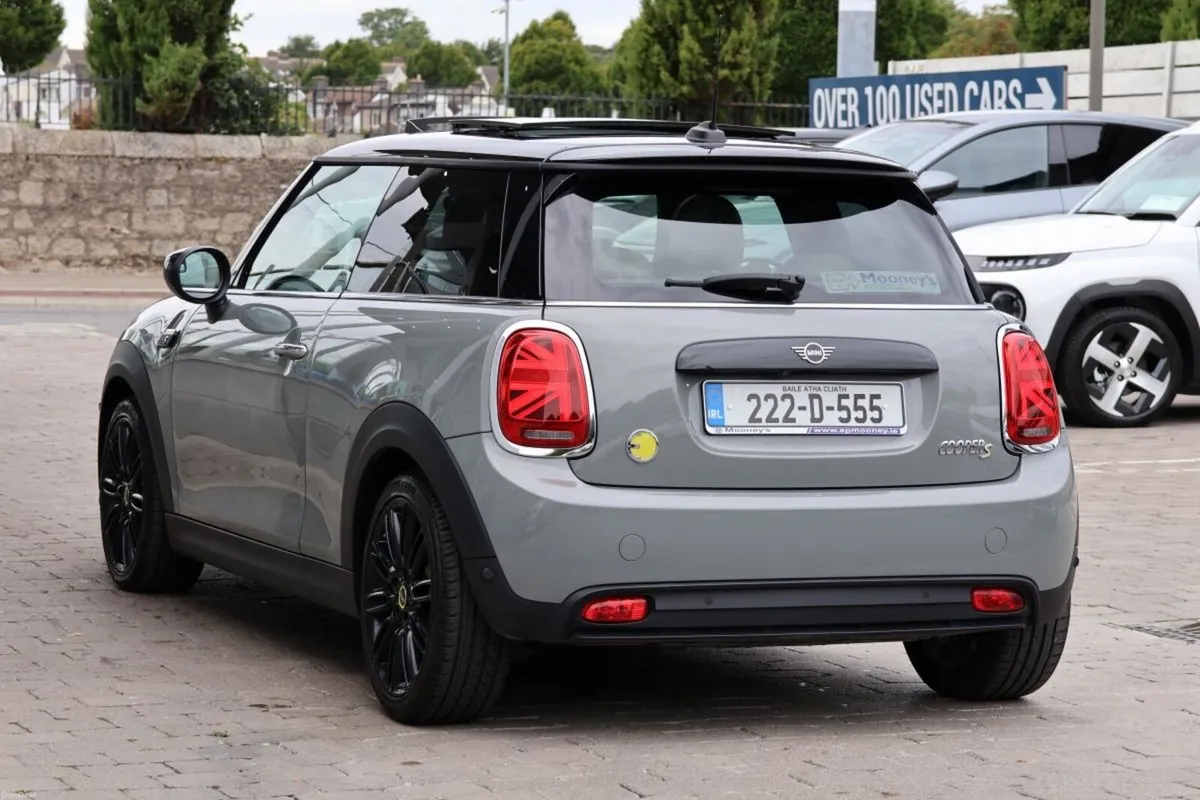 Mini Cooper Electric Resolute, Low Mileage - Image 6