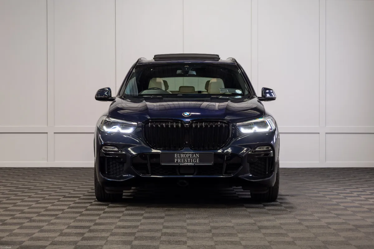 212 BMW X5 X-Drive 45e M-Sport - Image 2