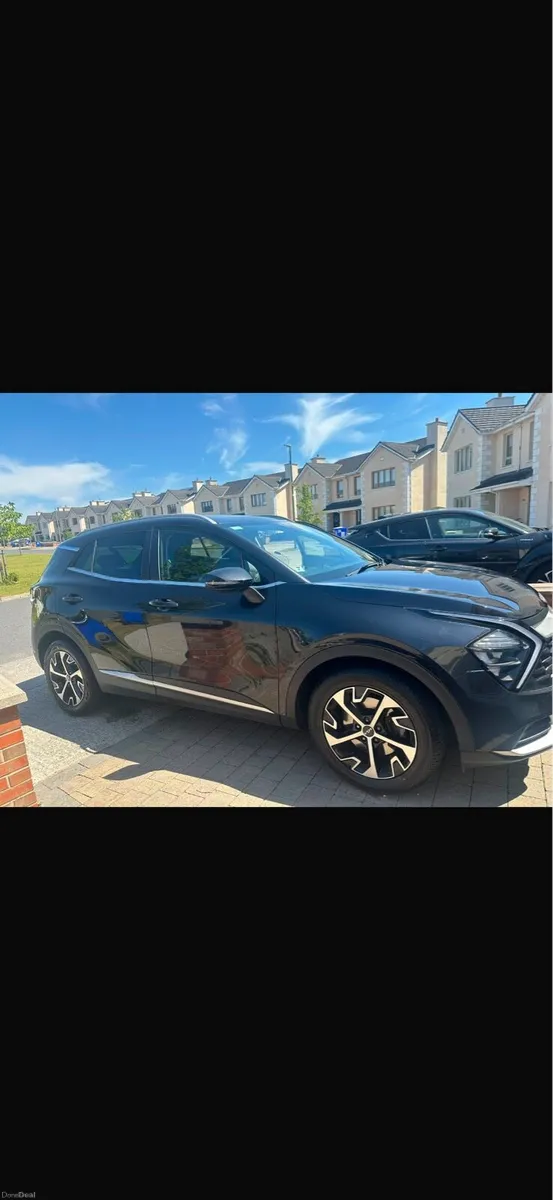 Car - Image 6