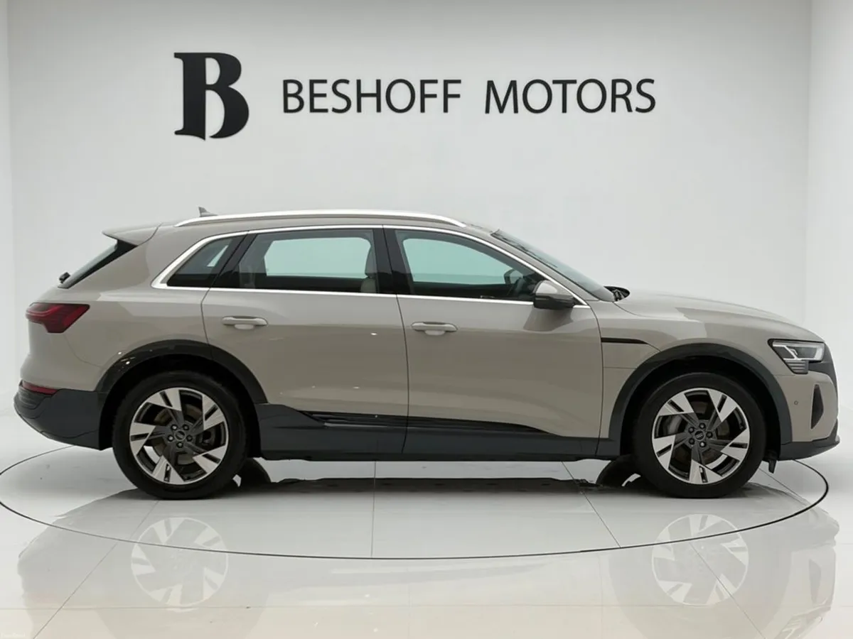 Audi Q8 e-tron 50 QUATTRO SPORT - Image 6