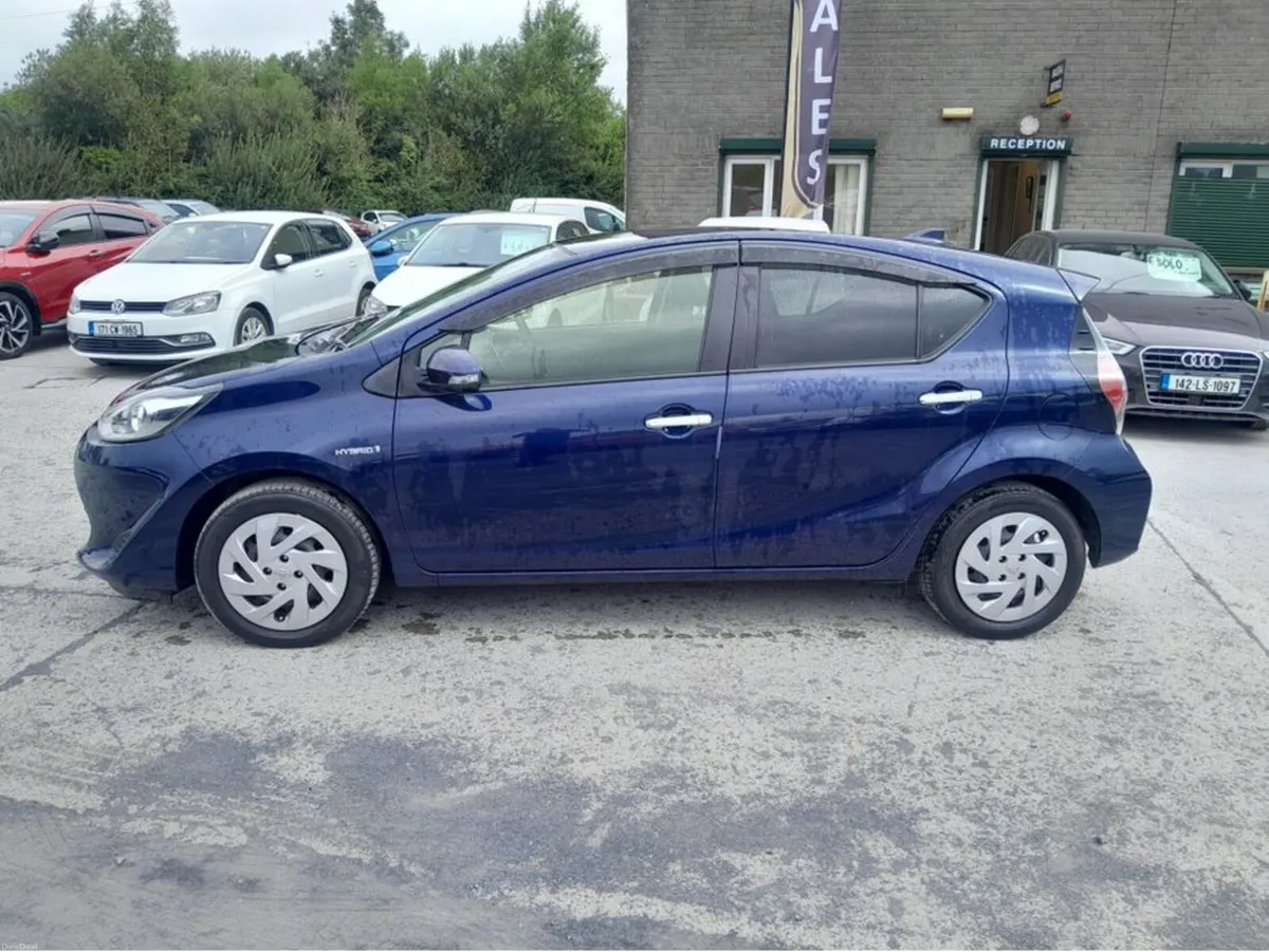 Toyota Aqua 1.5 DAA NHP10 5DR AUTO - Image 6