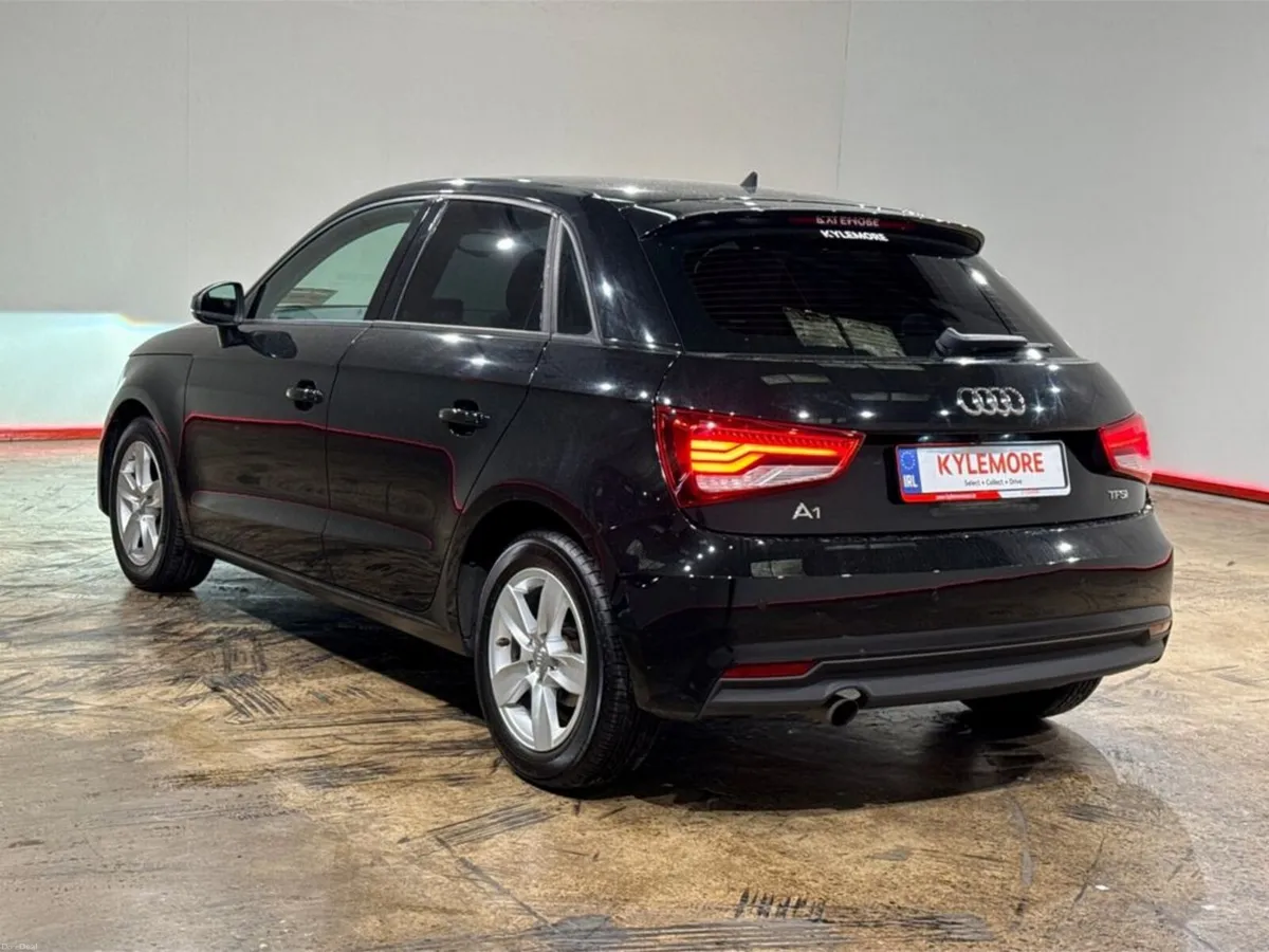 Audi A1 1.0 TFSI AUTOMATIC - FACTORY ALLOYS - REAR - Image 5