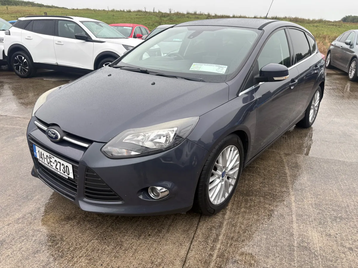 Ford Focus 2014 - Image 2