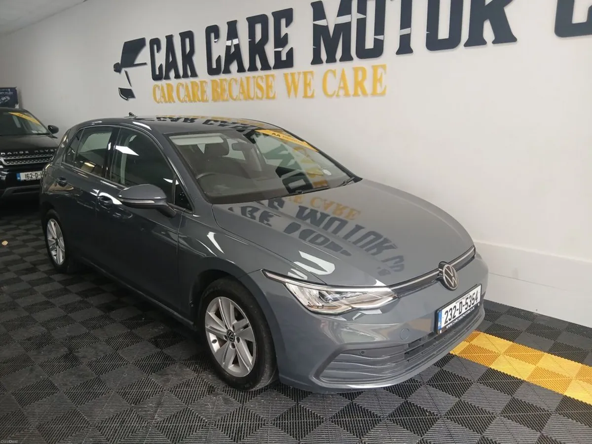Volkswagen Golf Life 1.0 TSI Mhev 110HP 5 - Image 2